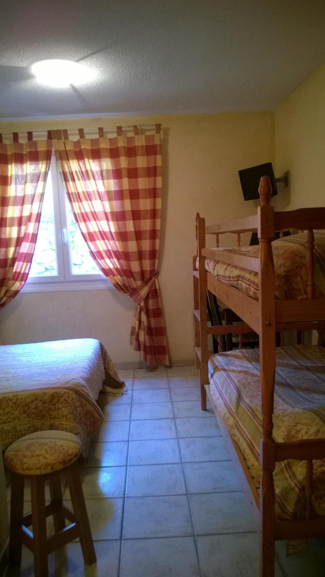Hotel Les Cavalets Бодюэн Номер фото